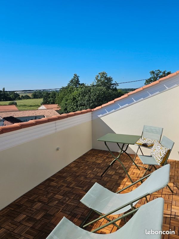 Maison à louer, 115m², Aigrefeuille-sur-Maine