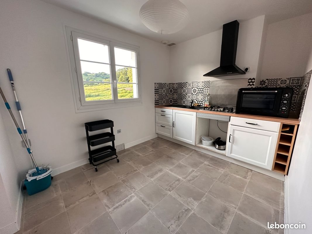 Appartement à louer, 68m², Sare