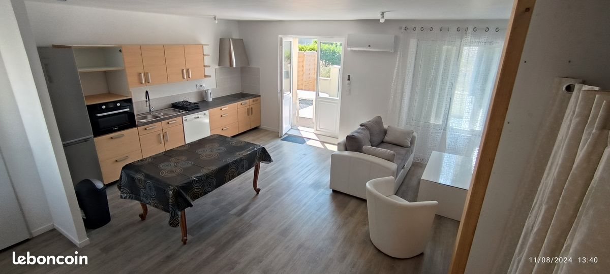 Maison à louer, 68m², Rochefort