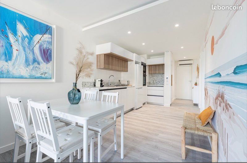 Appartement à louer, 48m², Antibes