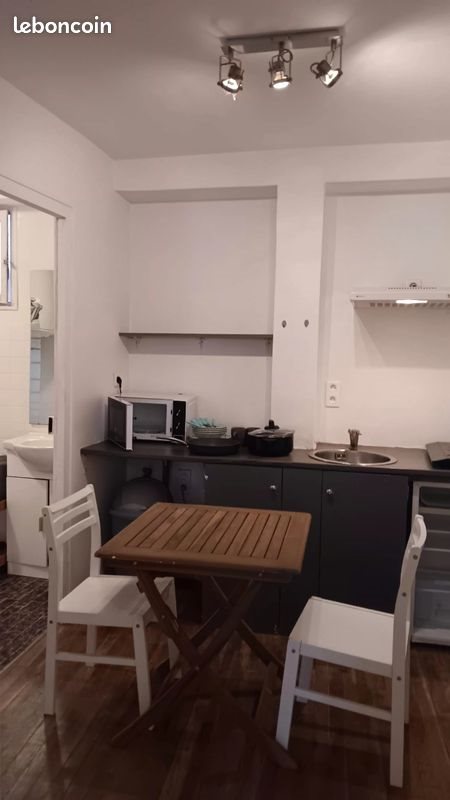 Appartement à louer, 25m², Figeac