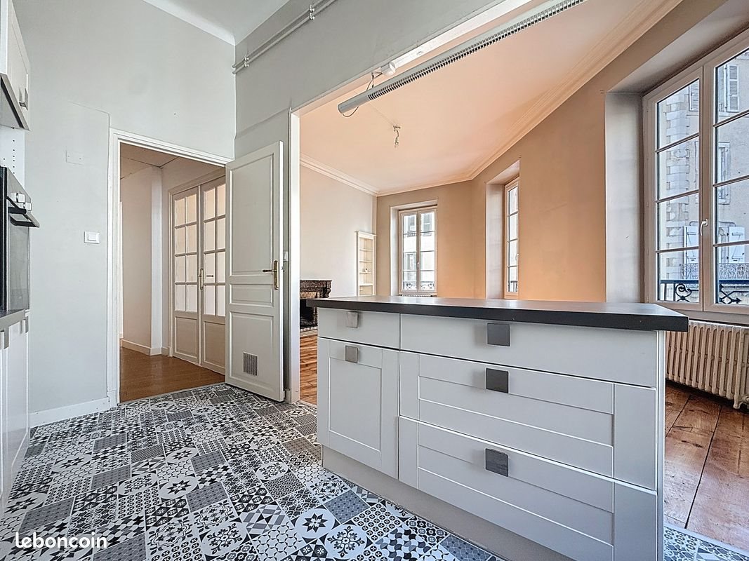 Appartement à louer, 98m², Pau