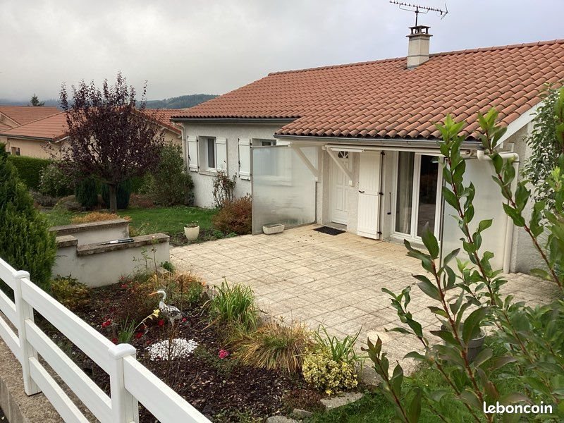 Maison à louer, 90m², Dunières
