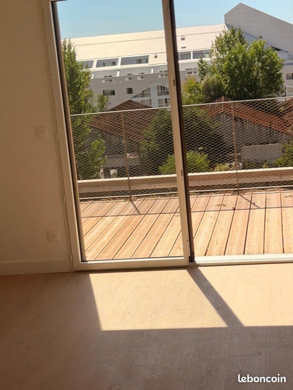 Appartement à louer, 28m², Bordeaux