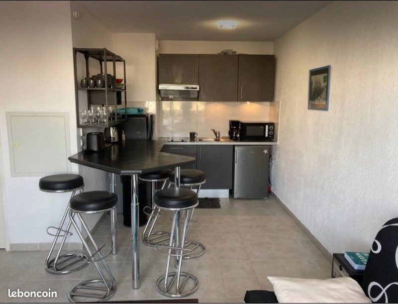 Appartement à louer, 45m², Sète