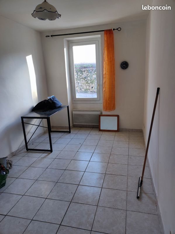 Appartement à louer, 13m², Cucuron