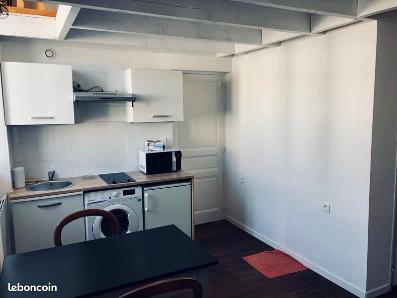 Appartement à louer, 31m², Rochefort
