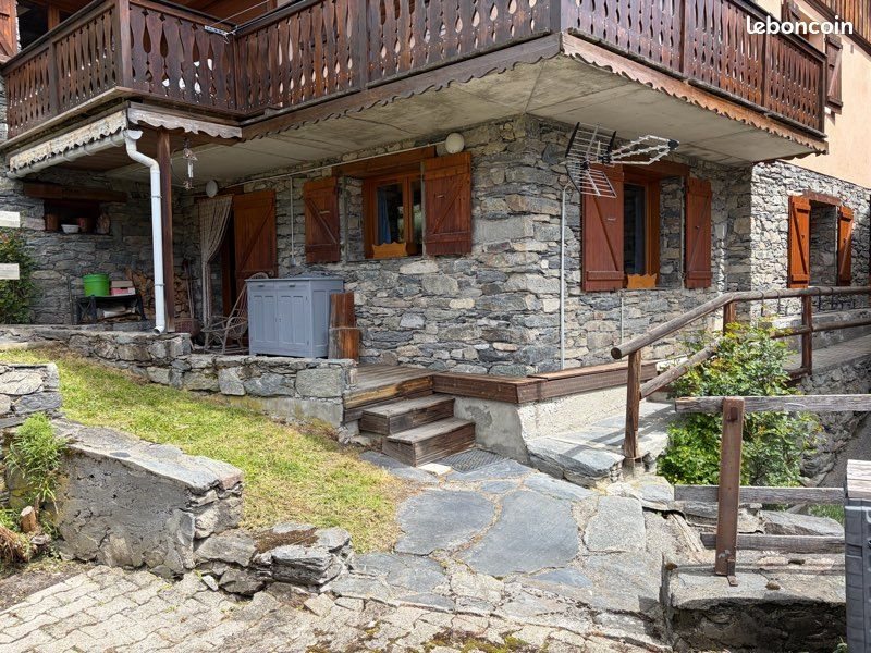 Appartement à louer, 65m², Bozel