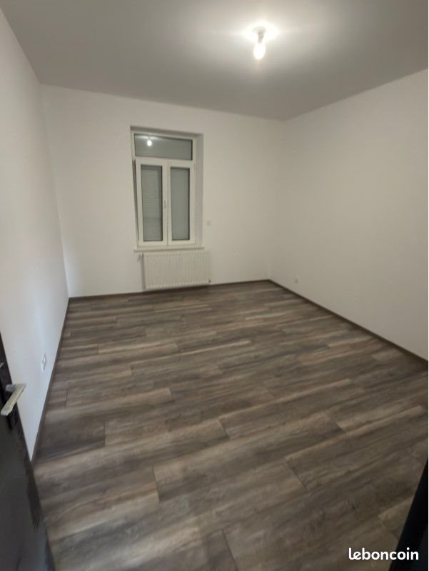 Appartement à louer, 80m², Homécourt