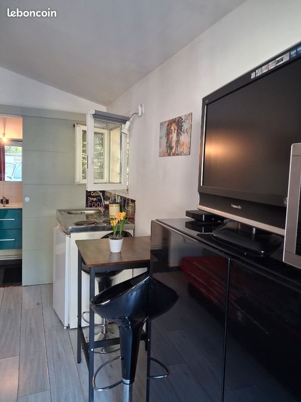 Appartement à louer, 21m², Nîmes