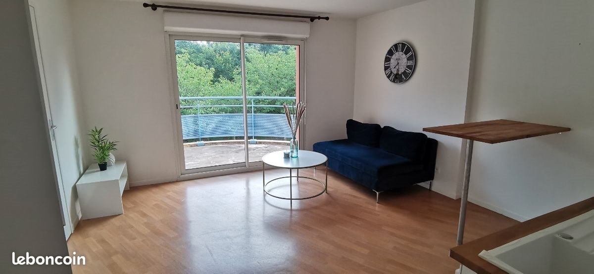 Appartement à louer, 36m², Ploumagoar