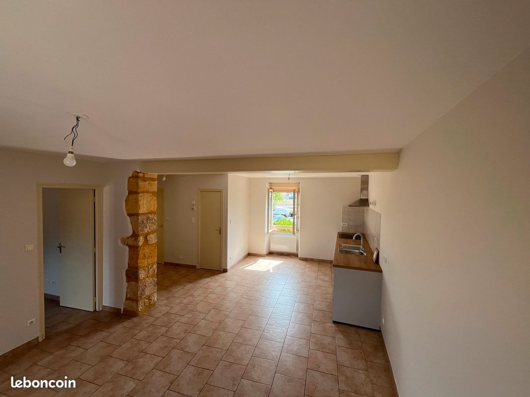 Appartement à louer, 60m², Le Buisson-de-Cadouin