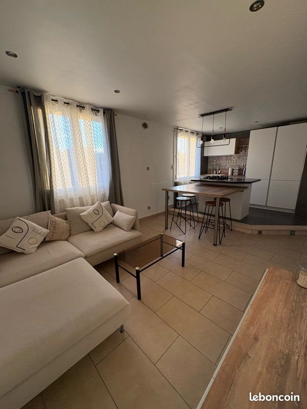 Appartement à louer, 56m², Décines-Charpieu