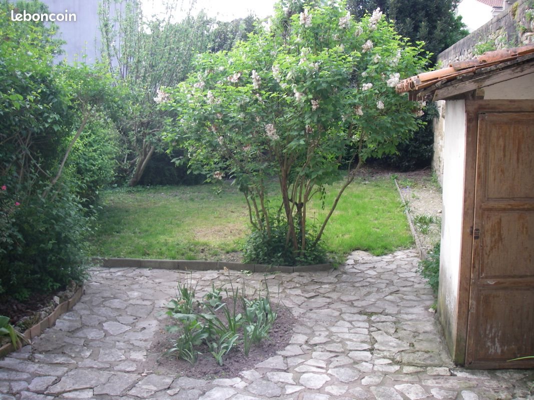 Appartement à louer, 51m², Saint-Jean-d'Angély