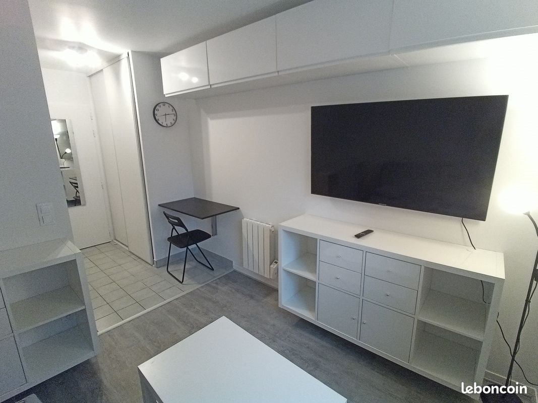 Appartement à louer, 16m², Chaville