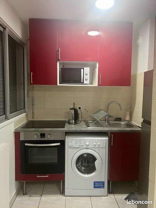 Appartement à louer, 25m², Courbevoie