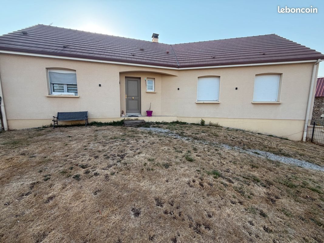 Maison à louer, 114m², Boucé