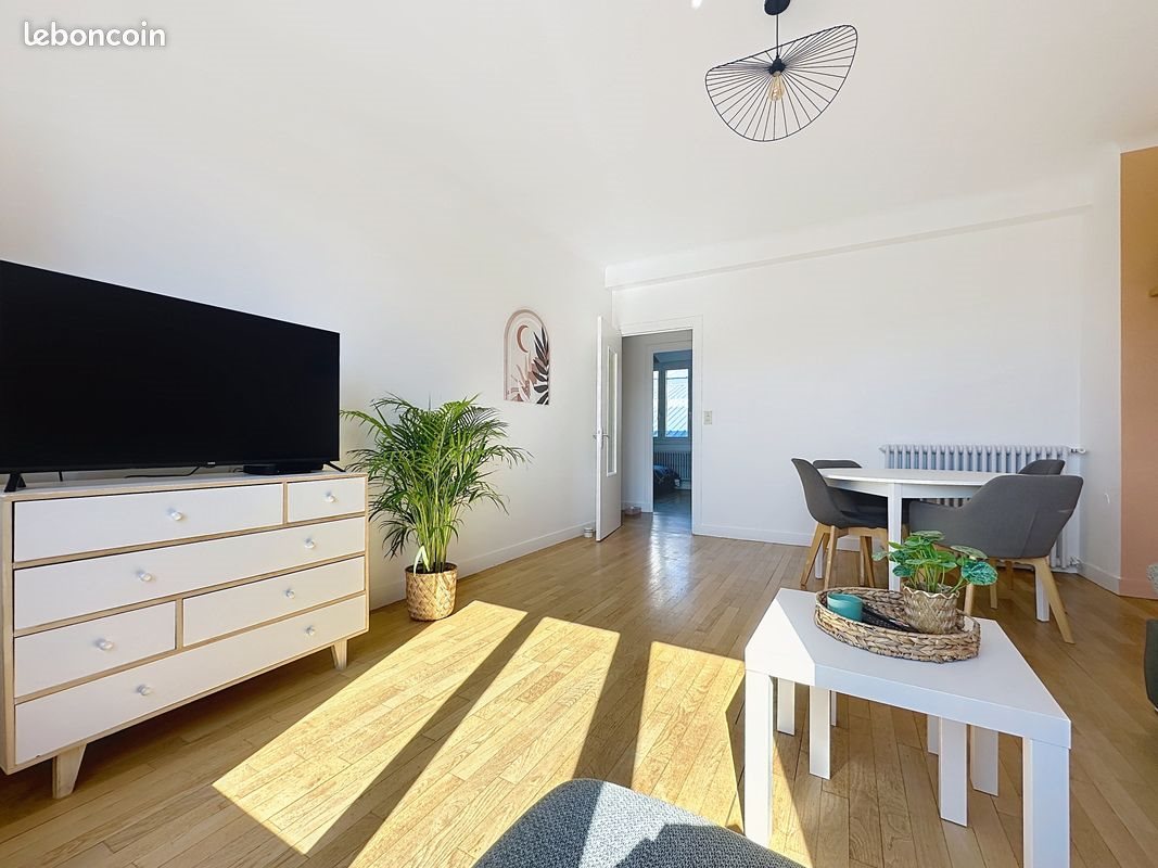 Appartement à louer, 70m², Saint-Nazaire