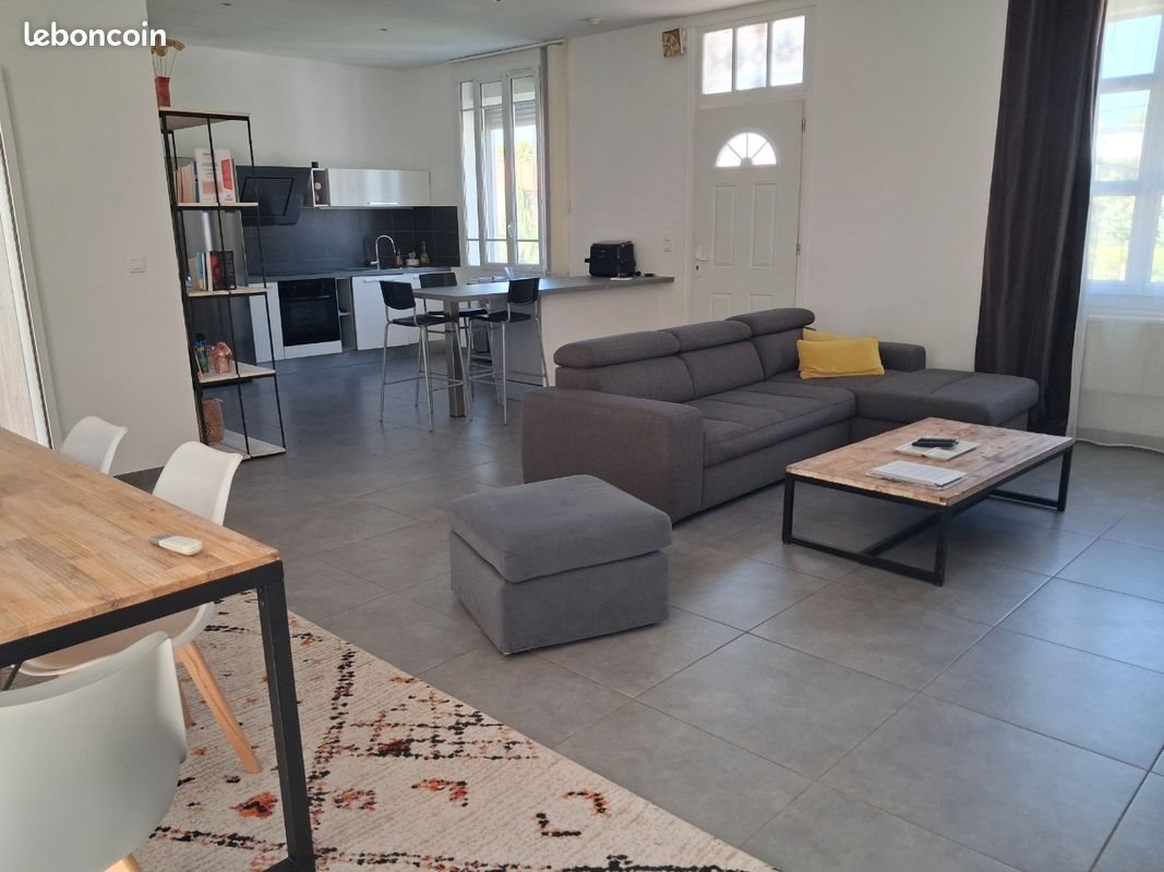 Appartement à louer, 90m², Marseille 12ème
