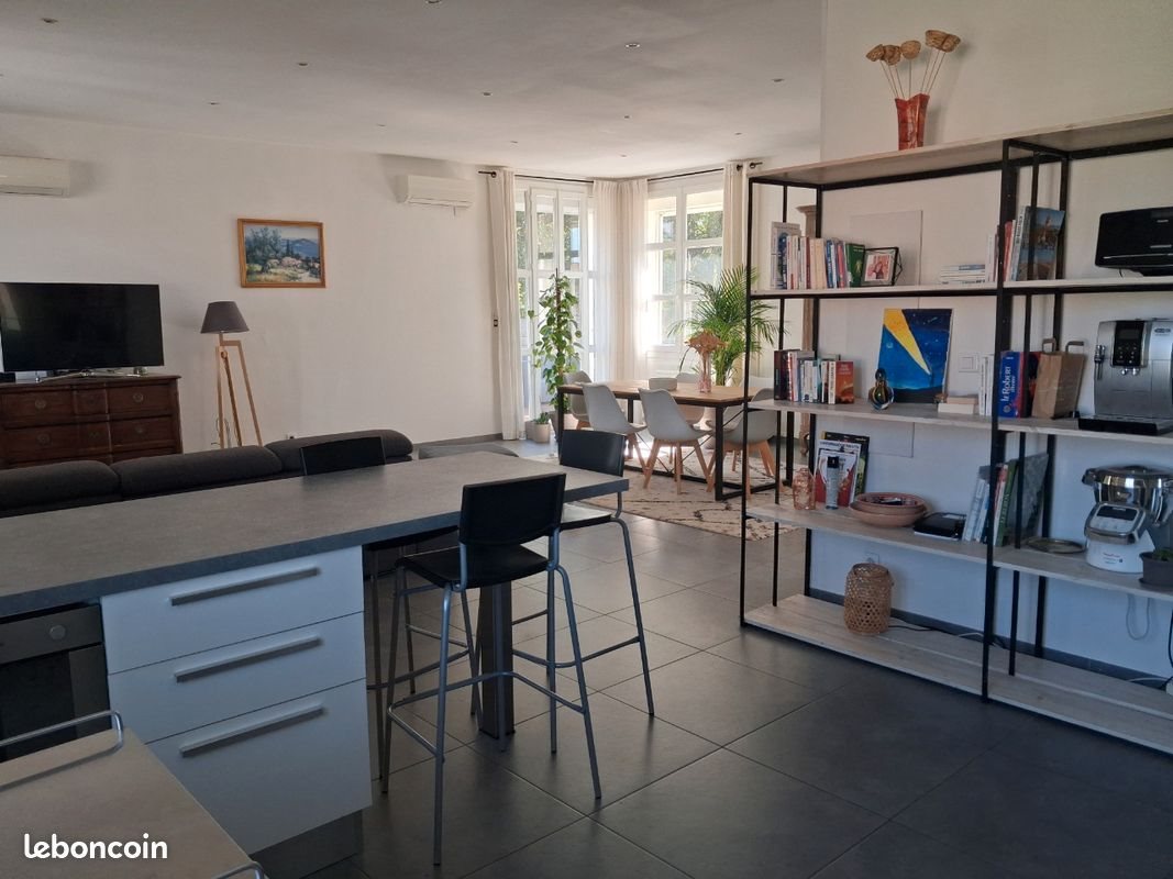 Appartement à louer, 90m², Marseille 12ème