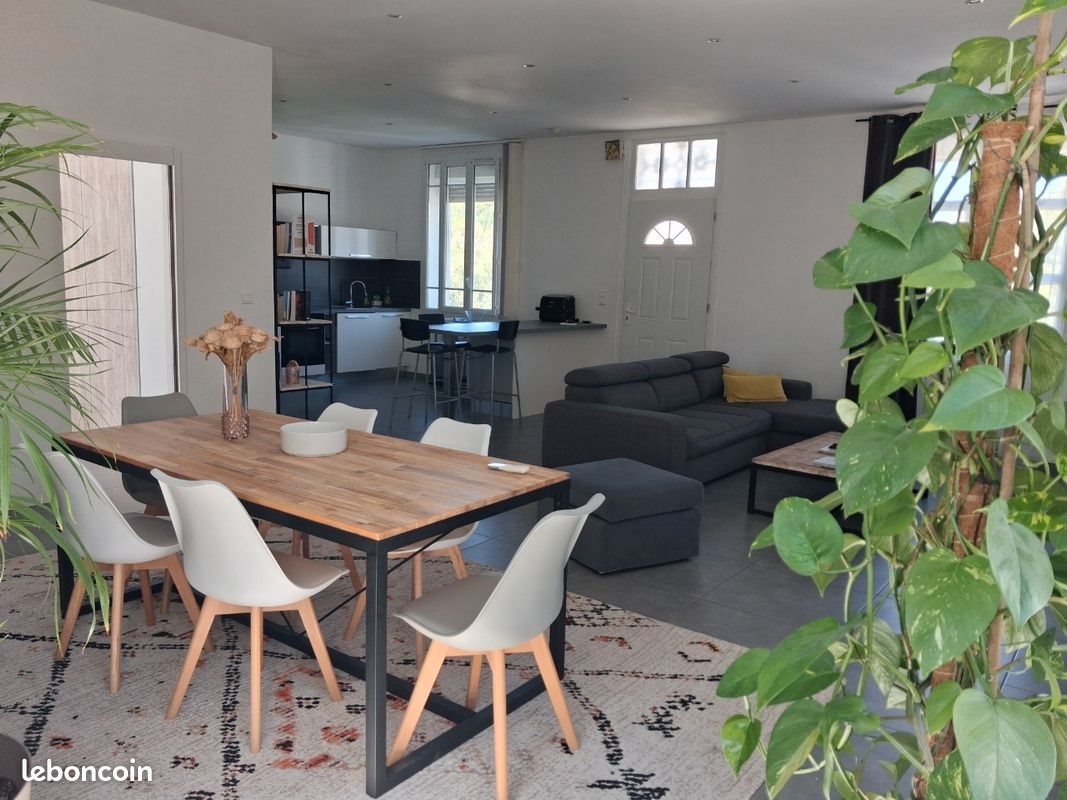 Appartement à louer, 90m², Marseille 12ème