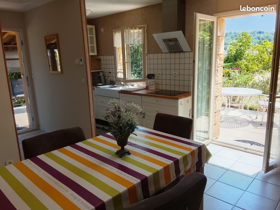 Maison à louer, 40m², Sarlat-la-Canéda