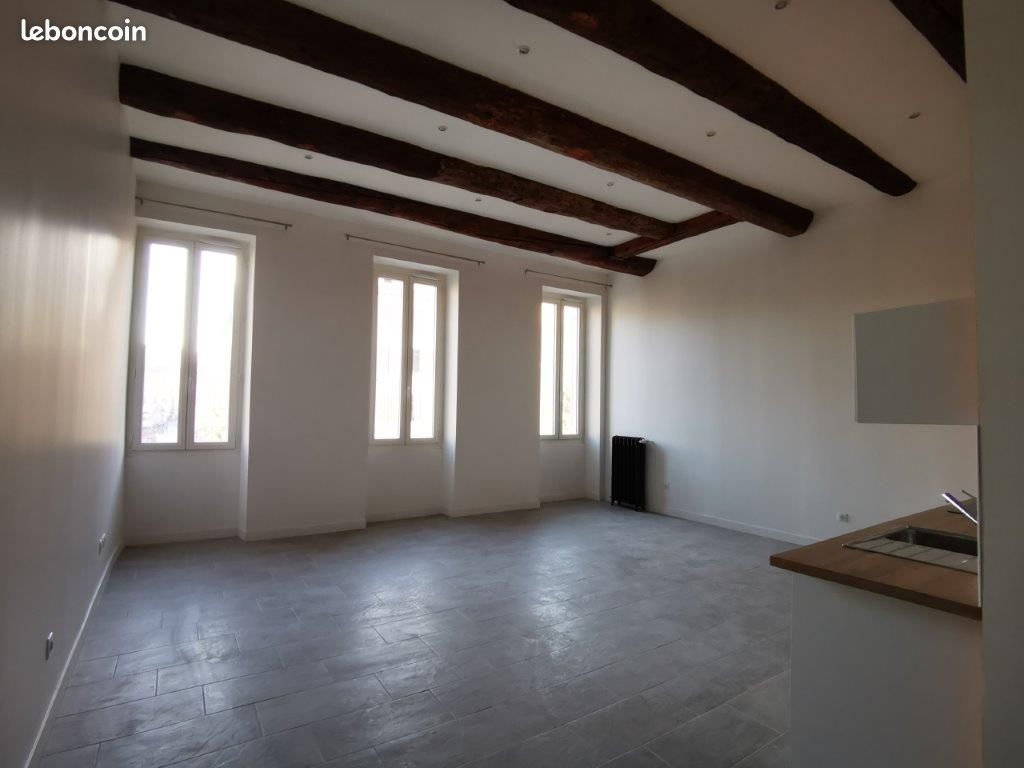 Appartement à louer, 81m², Marseille 1er