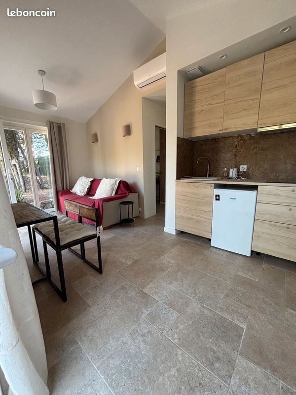 Maison à louer, 35m², Meyreuil
