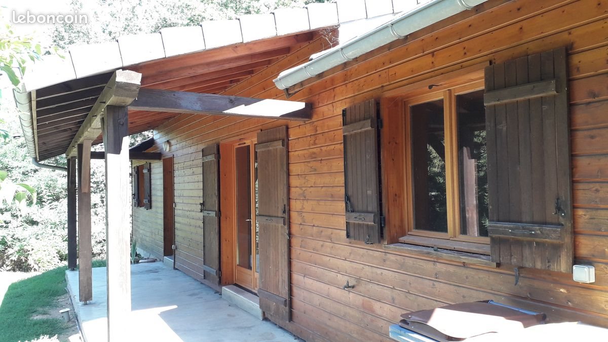 Maison à louer, 95m², Beynat