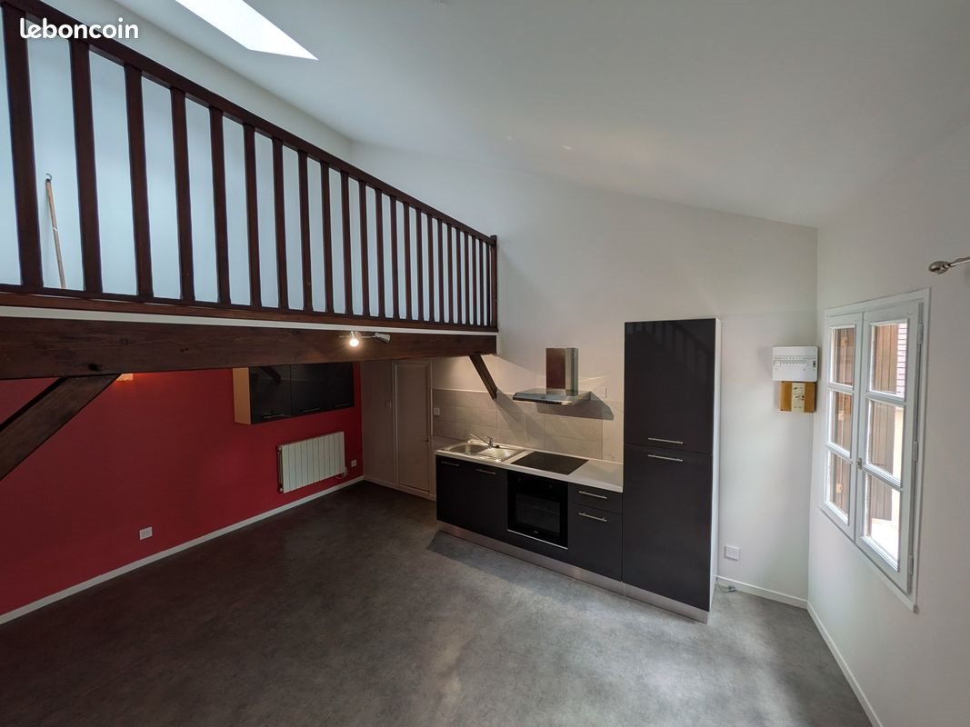 Appartement à louer, 43m², Saint-Amand-Montrond