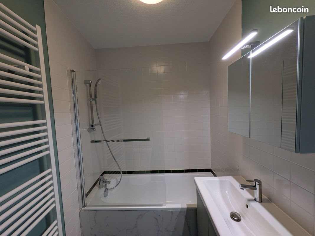 Appartement à louer, 43m², Saint-Amand-Montrond