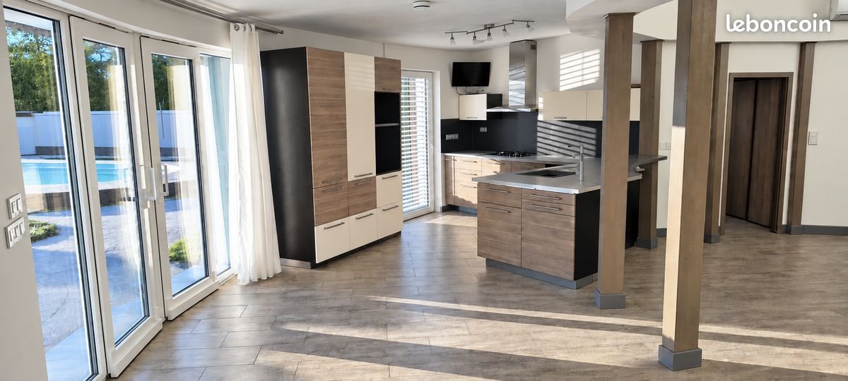 Maison à vendre, 130m², Saint-Denis-de-Pile