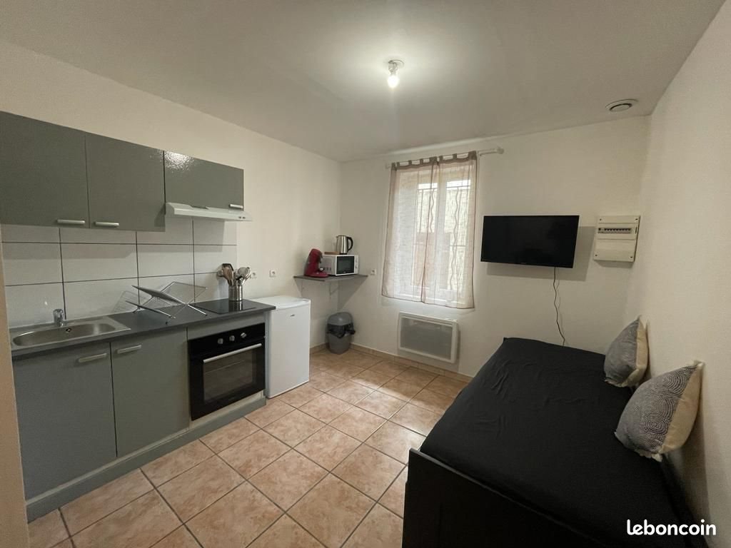 Appartement à louer, 18m², Béziers