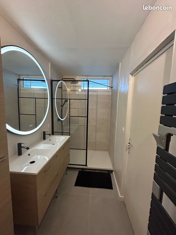 Appartement à louer, 74m², Talence