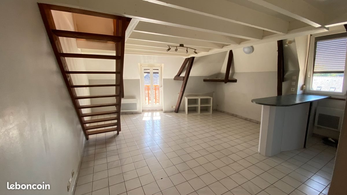 Appartement à louer, 271m², Acigné