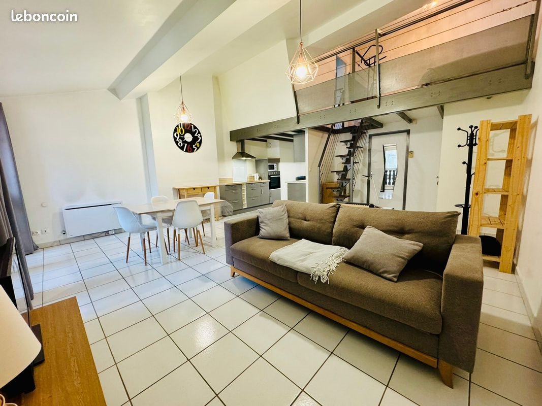 Appartement à louer, 61m², Vienne