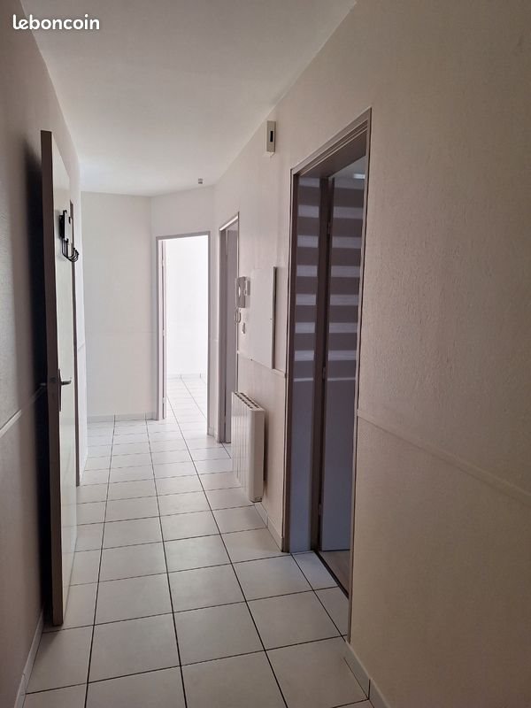 Appartement à louer, 84m², Lamballe