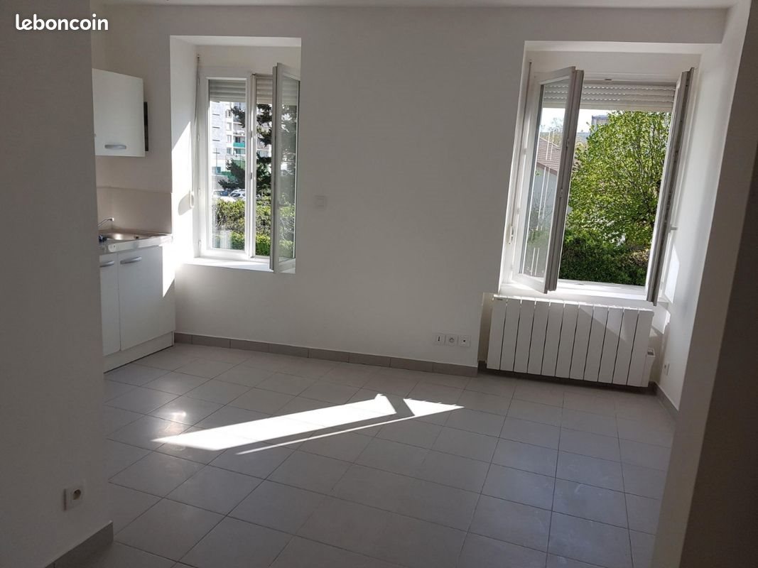 Appartement à louer, 42m², Pierre-Bénite