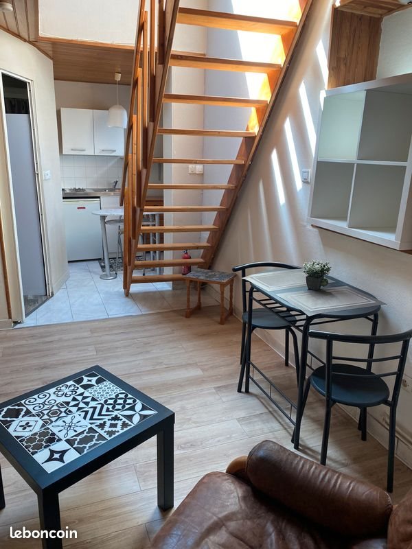 Appartement à louer, 25m², Douai