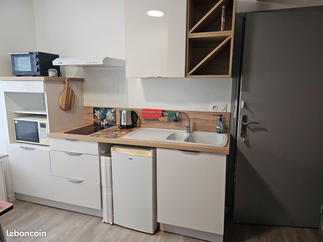 Appartement à louer, 251m², Cherreau