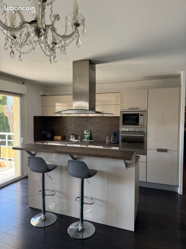 Appartement à louer, 60m², Cannes