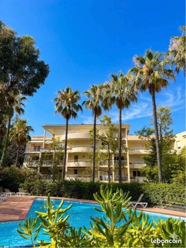Appartement à louer, 60m², Cannes