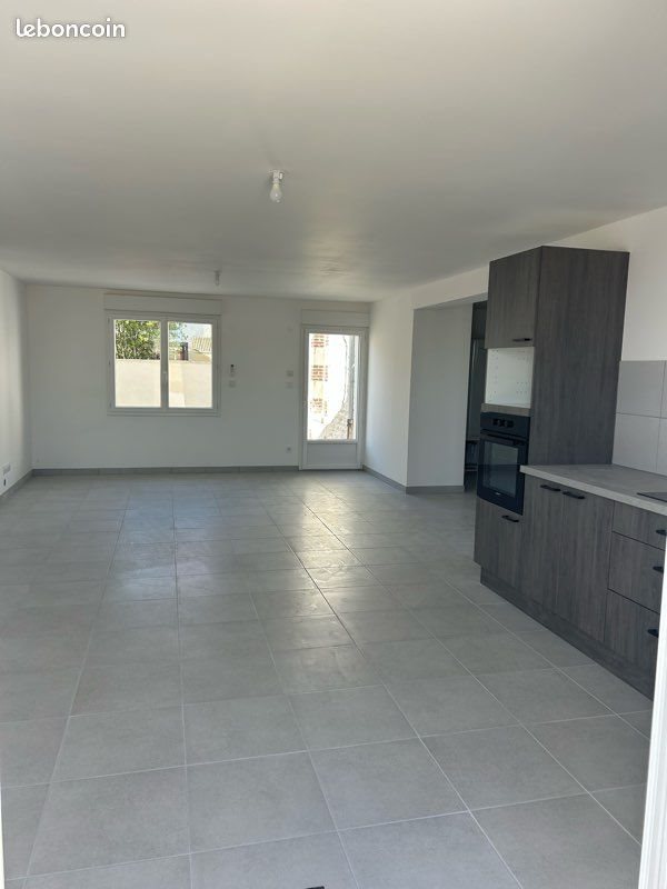Appartement à louer, 72m², Auxerre
