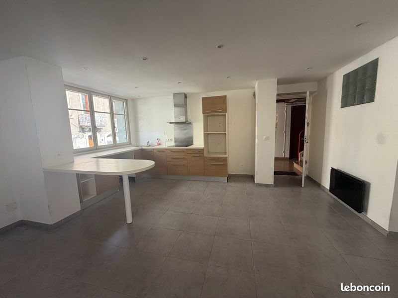 Appartement à louer, 70m², Narbonne