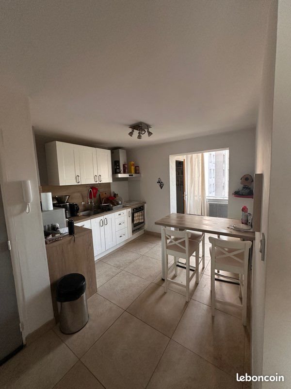 Appartement à vendre, 70m², Saint-Martin-d'Hères