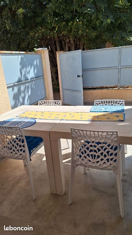 Appartement à louer, 70m², Hyères