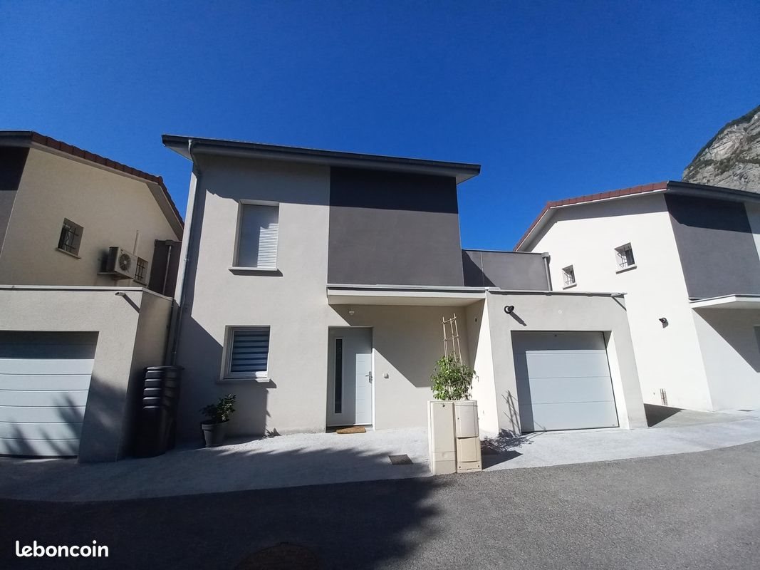 Maison à vendre, 94m², Crolles