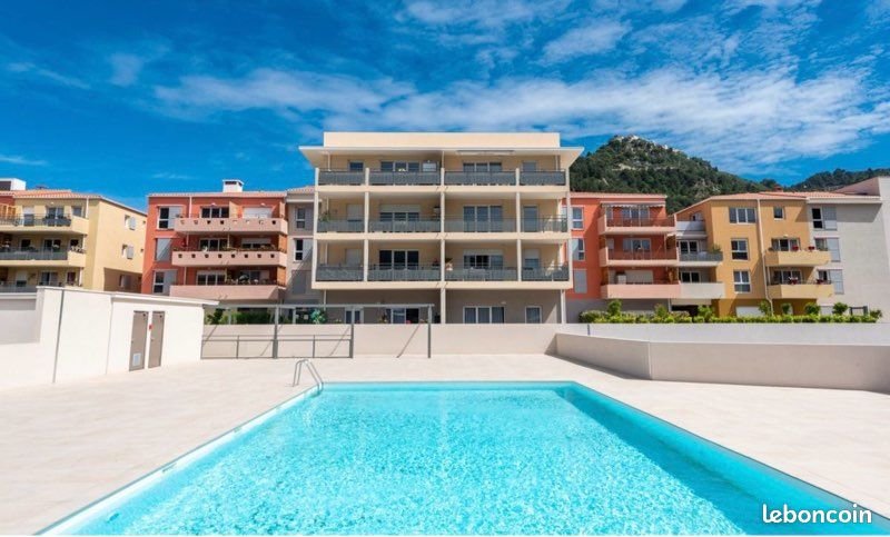 Appartement à louer, 47m², Saint-Martin-du-Var