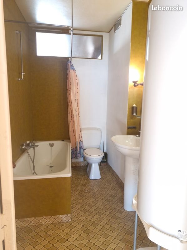 Appartement à louer, 68m², Lacaune