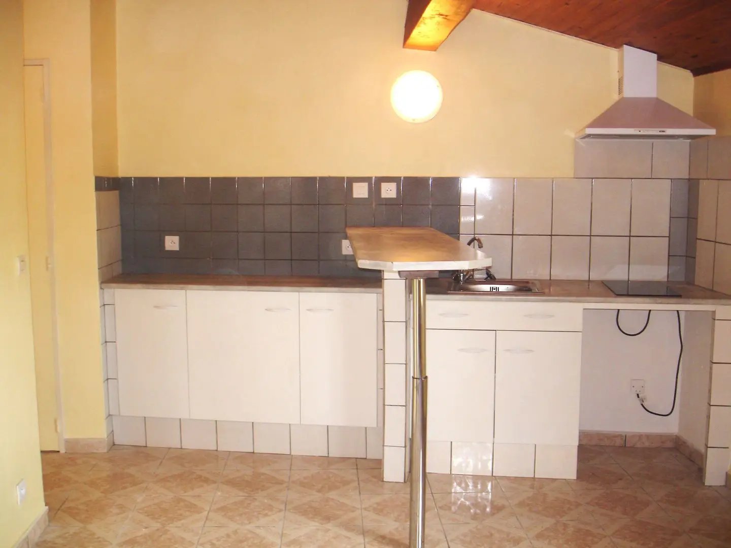 Appartement à louer, 38m², Béguey